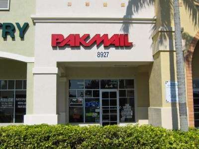 Pak Mail | 8927 Hypoluxo Rd, Ste A4, Lake Worth, FL 33467 | Phone: (561) 491-8800