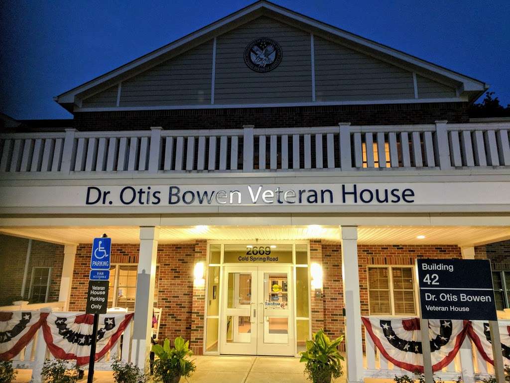 Doctor Otis Bowen Veteran House | 2669 Cold Spring Rd, Indianapolis, IN 46222, USA