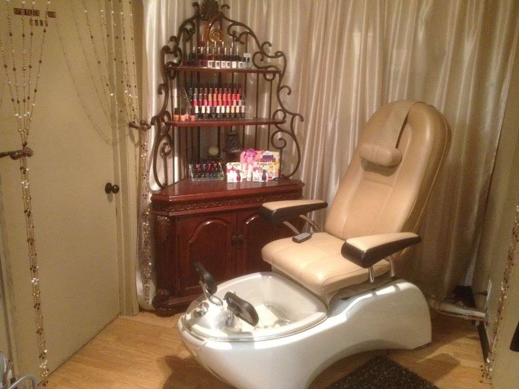 Salon Splash | 1516 W 55th St, La Grange Highlands, IL 60525 | Phone: (708) 246-2317