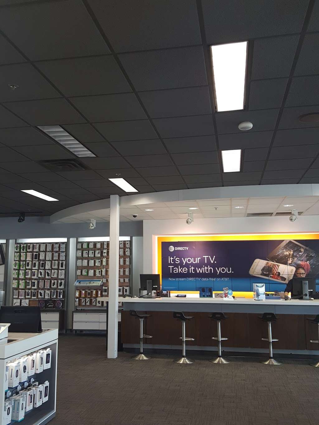 AT&T Store | 5530 W Grand Parkway S, Ste. 400, Richmond, TX 77406, USA | Phone: (281) 232-7289
