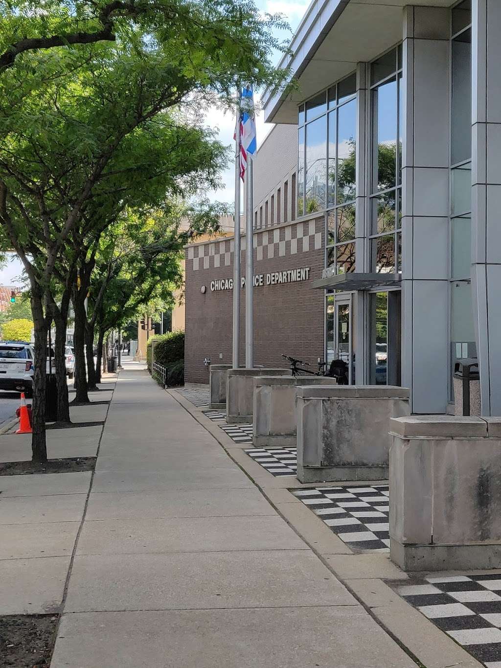 Chicago Police Department | 1718 S State St, Chicago, IL 60616, USA | Phone: (312) 745-4290