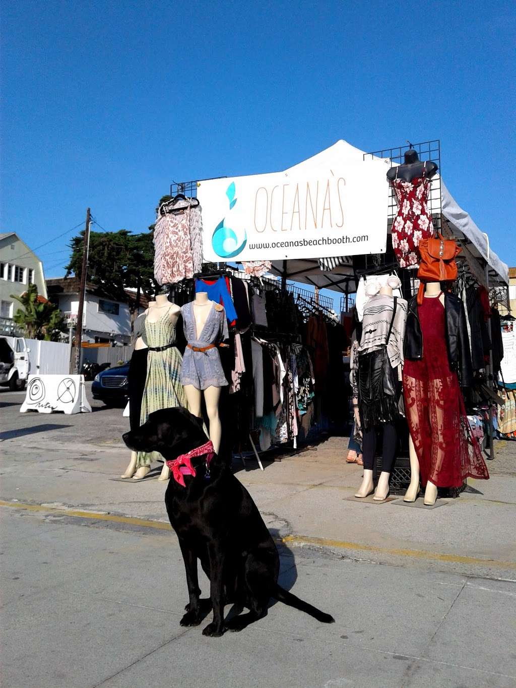 Oceanas Beach Booth | 517 Ocean Front Walk, Venice, CA 90291