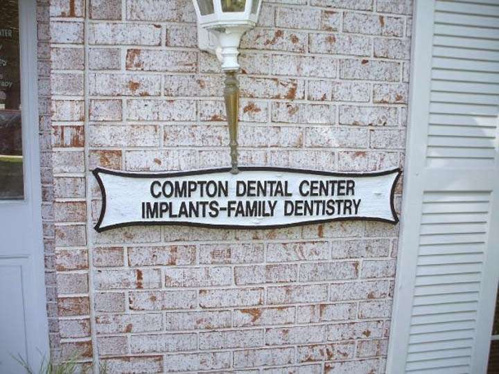 Compton and Broomhead Dental Center | 901 Fran-lin Pkwy, Munster, IN 46321 | Phone: (219) 552-8561