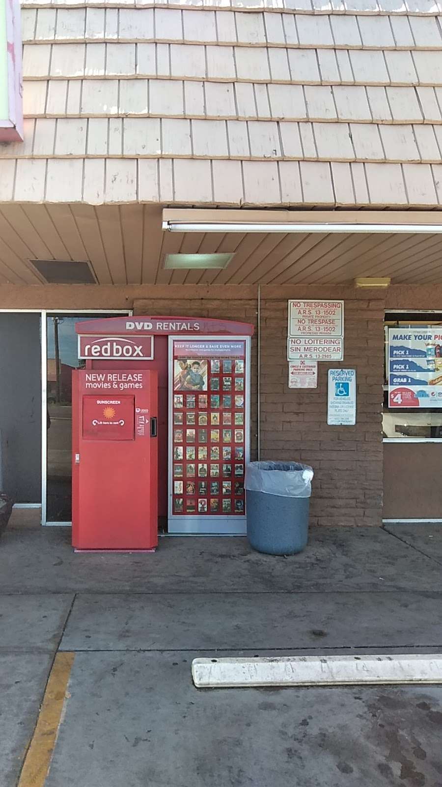 Redbox | 2120 N 35th Ave, Phoenix, AZ 85009, USA | Phone: (866) 733-2693