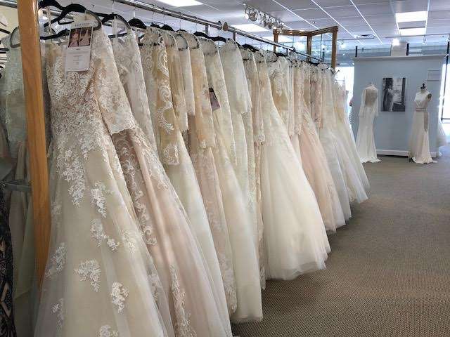 Gretchens Bridal Gallery | 5447 E 82nd St, Indianapolis, IN 46250, USA | Phone: (317) 849-9980