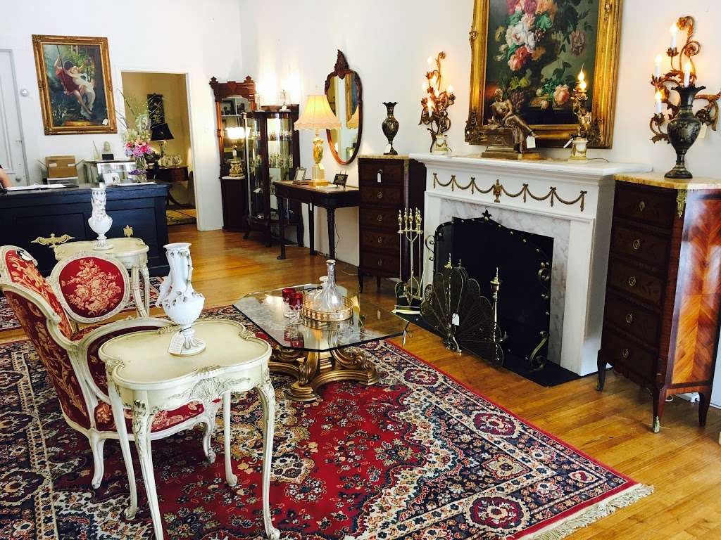 Ambiance Antiques Center | 241/245 Water St, Belvidere, NJ 07823 | Phone: (908) 475-1111