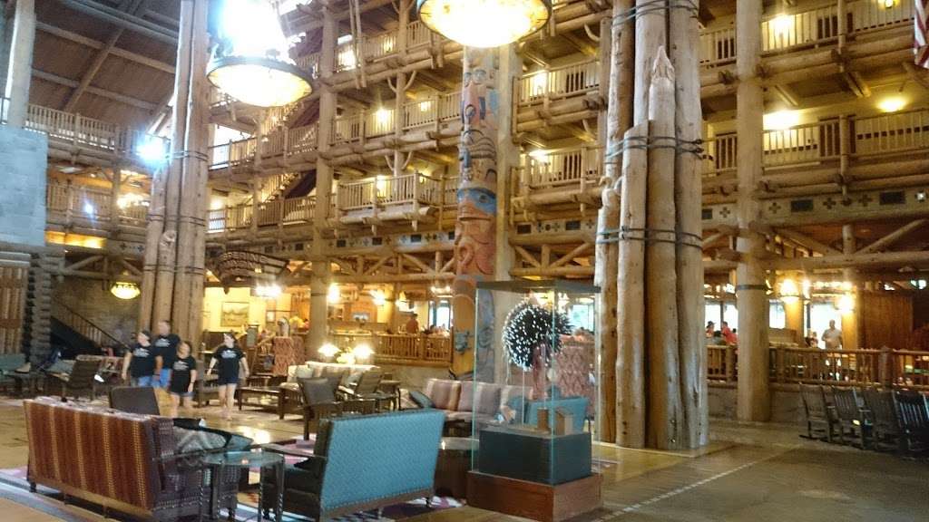 Wilderness Lodge Mercantile | 901 Timberline Dr, Orlando, FL 32836 | Phone: (407) 939-5277