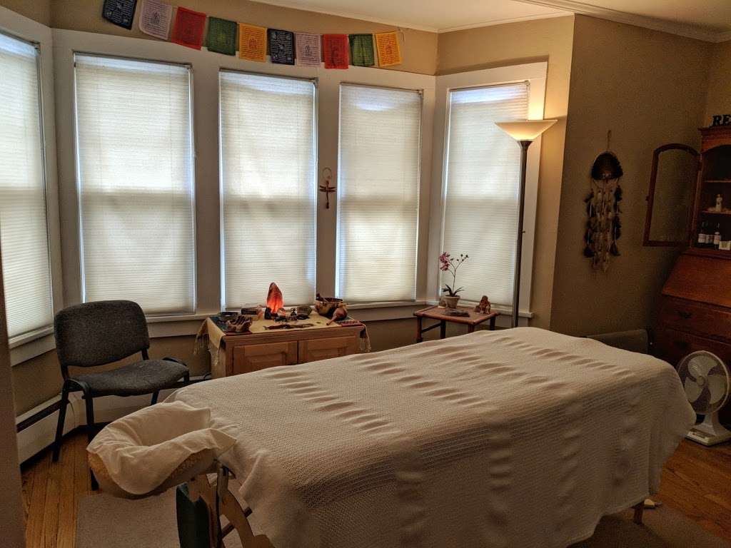 Beyond-Touch Massage and Energy Therapies - Roberta Russell | 19 Long Ridge Rd, Redding, CT 06896, USA | Phone: (203) 438-2354