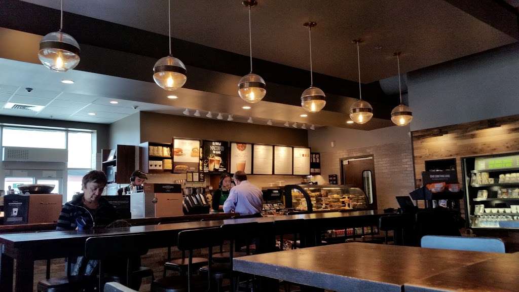 Starbucks | 3840 Willow Rd, Northbrook, IL 60062 | Phone: (224) 234-0062