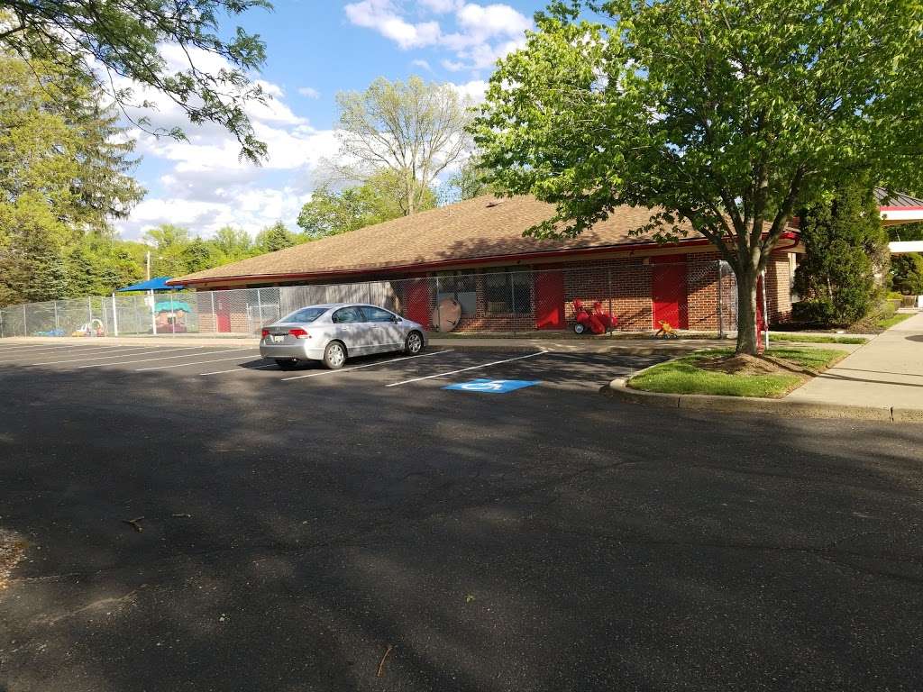 Langhorne KinderCare | 390 E Maple Ave, Langhorne, PA 19047, USA | Phone: (215) 752-9265