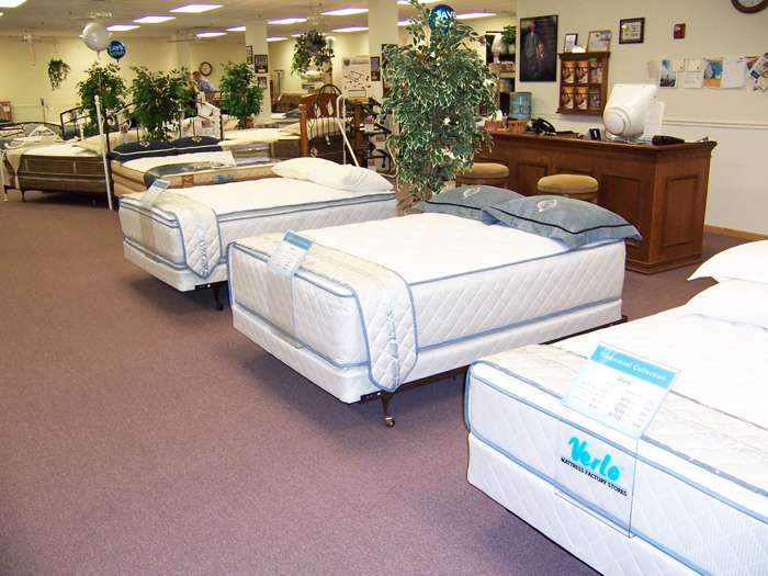 Verlo Mattress of McHenry | 3710 W Elm St, McHenry, IL 60050, USA | Phone: (815) 578-8375