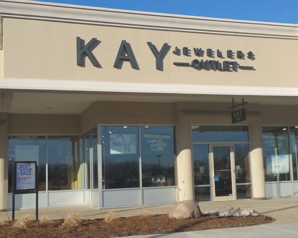 Kay Jewelers Outlet | 11211 120th Ave, Pleasant Prairie, WI 53158, USA | Phone: (262) 857-1117