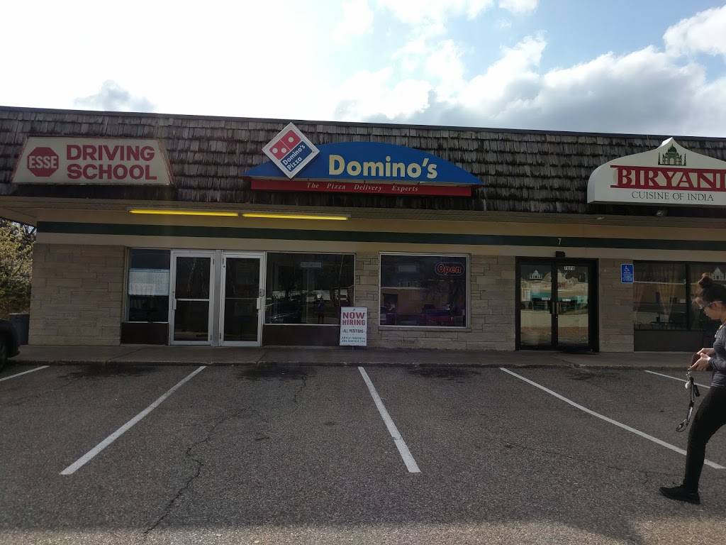 Dominos Pizza | 7082 Amundson Ave, Edina, MN 55439, USA | Phone: (952) 944-2463