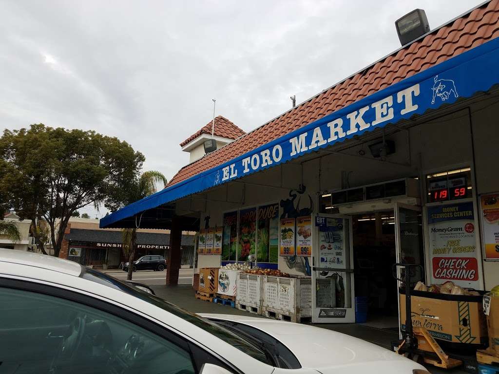 El Toro Market | 337 N Main Ave, Fallbrook, CA 92028, USA | Phone: (760) 731-2352