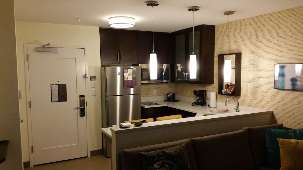 Residence Inn by Marriott Boston Bridgewater | 2020 Pleasant St, Bridgewater, MA 02324, USA | Phone: (508) 697-1412