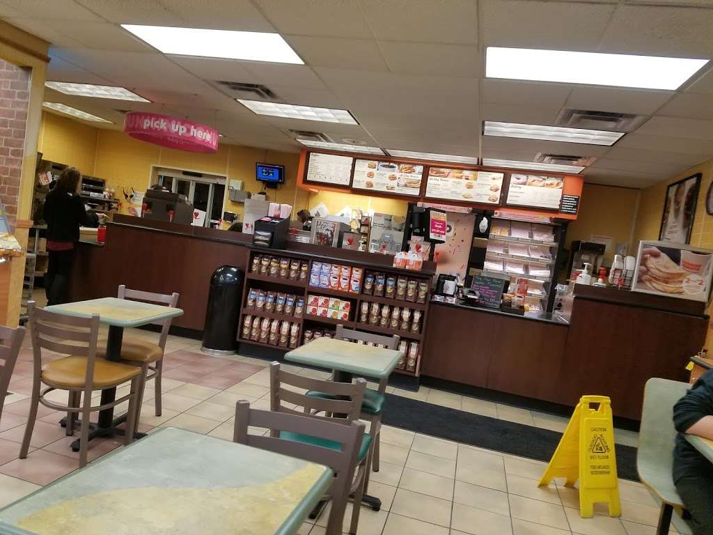 Dunkin Donuts | 23841 W Eames St, Channahon, IL 60410 | Phone: (773) 329-5923