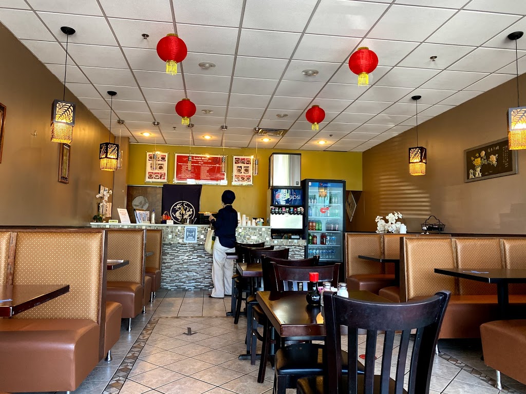 New Peking Bistro Chinese Restaurant | 3181 Beaumont Centre Cir, Lexington, KY 40513, United States | Phone: (859) 223-8688