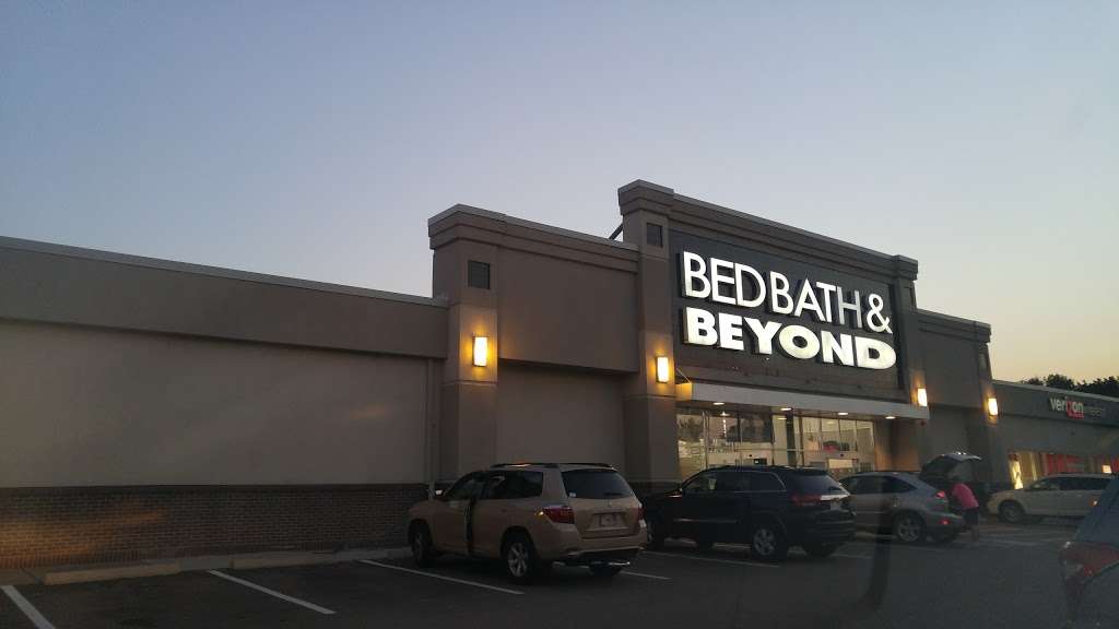 Bed Bath & Beyond | 820 Providence Hwy, Dedham, MA 02026, USA | Phone: (781) 326-4420