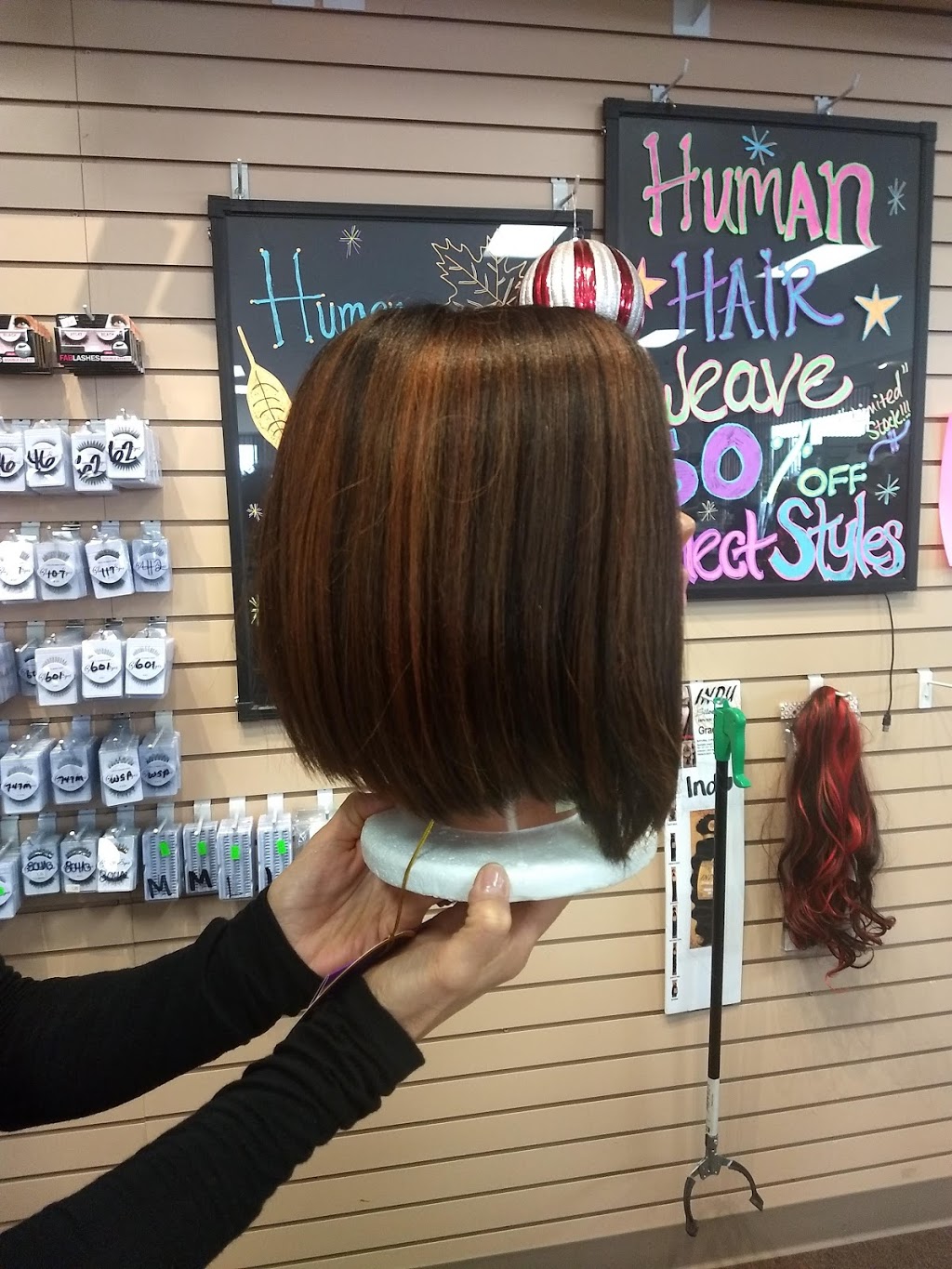 Hair Emporium | 12475 Mariposa Rd Suite A, Victorville, CA 92395, USA | Phone: (760) 951-1616