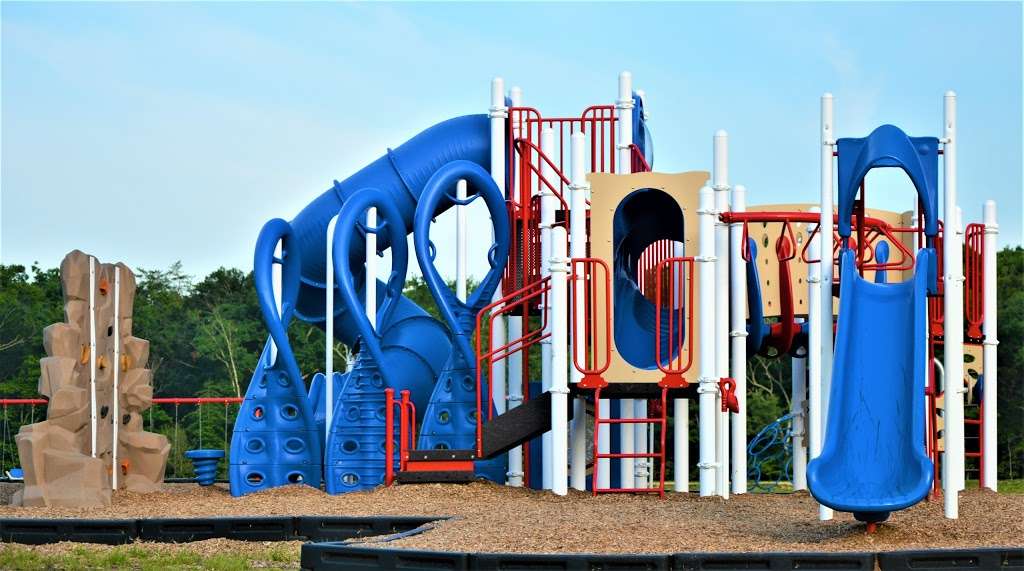 Fifth District Park | Mechanicsville, MD 20659 | Phone: (301) 475-4200 ext. 1800