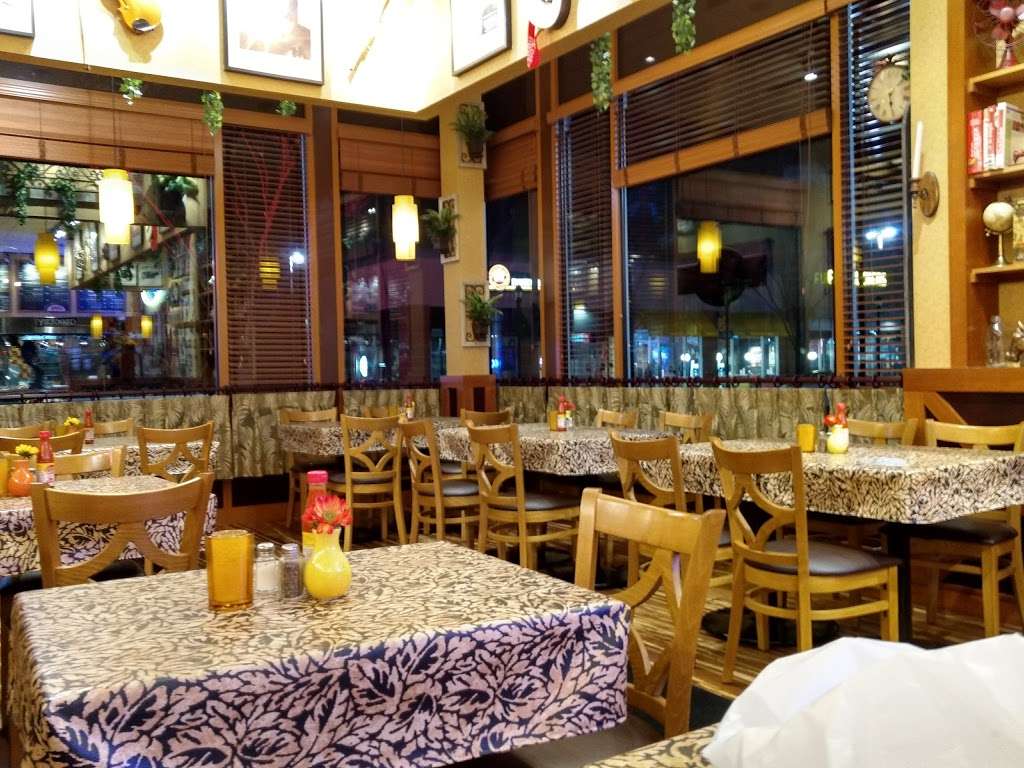 Carolina Kitchen | 15812 Crain Hwy, Brandywine, MD 20613, USA | Phone: (301) 782-7040