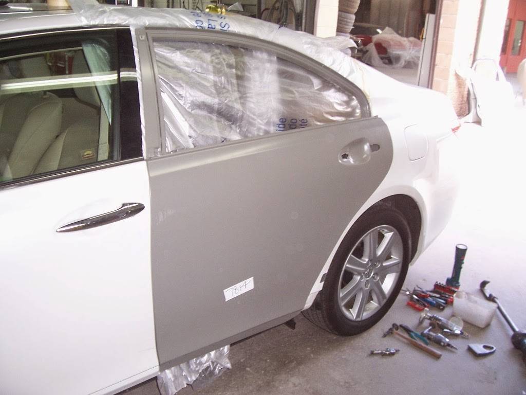 V & F Auto Body | 20 Prospect St, Metuchen, NJ 08840, USA | Phone: (732) 321-6919