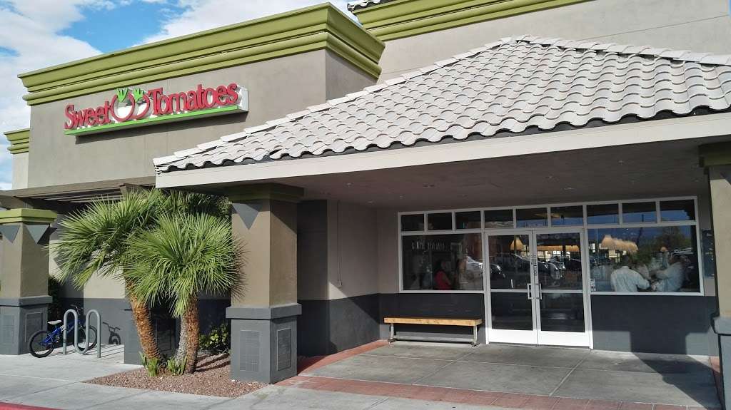 Sweet Tomatoes- Las Vegas | 2080 N Rainbow Blvd, Las Vegas, NV 89108, USA | Phone: (702) 648-1957