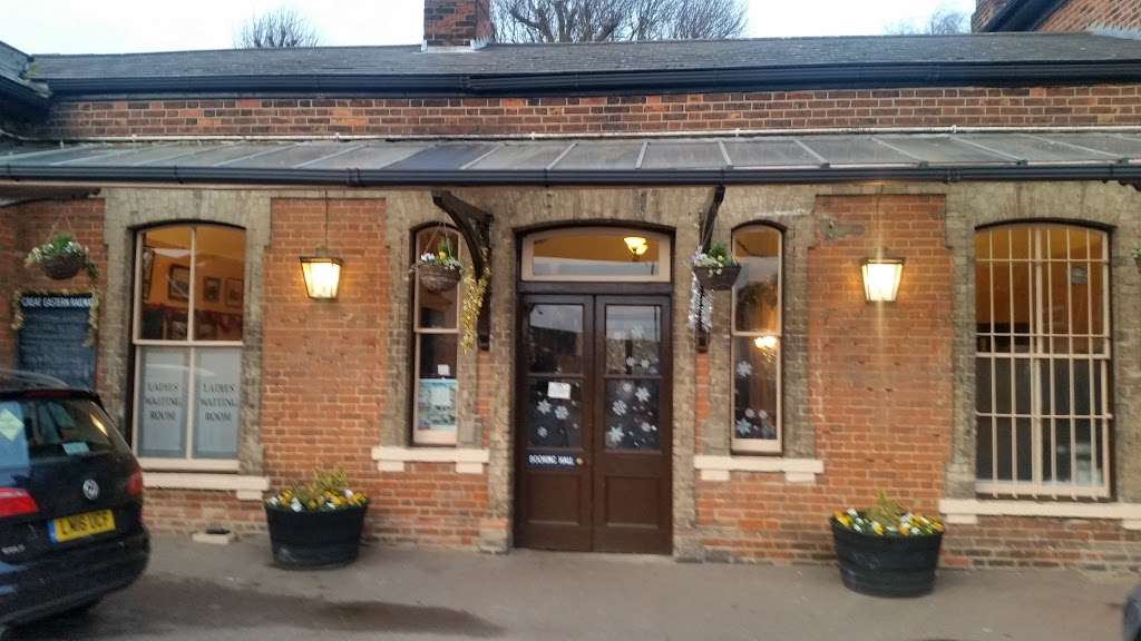 Epping Ongar Railway | Station Approach, Chipping Ongar, Ongar CM5 9BN, UK | Phone: 01277 365200