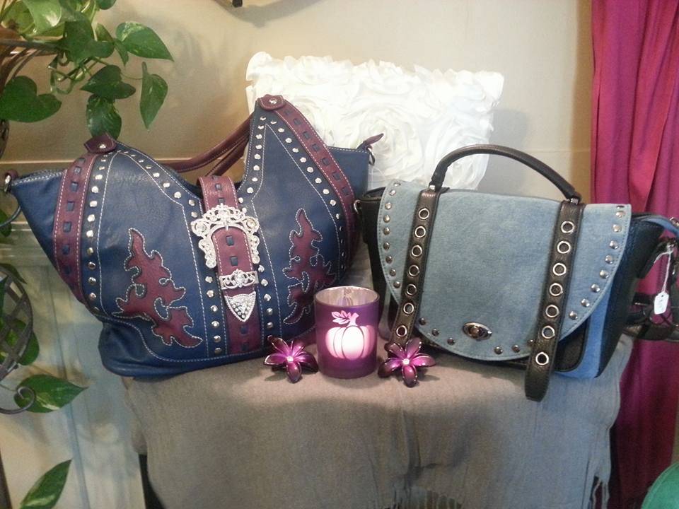 Generation 3 purses and gifts | 34995 Yucaipa Blvd, Yucaipa, CA 92399, USA | Phone: (909) 936-1512