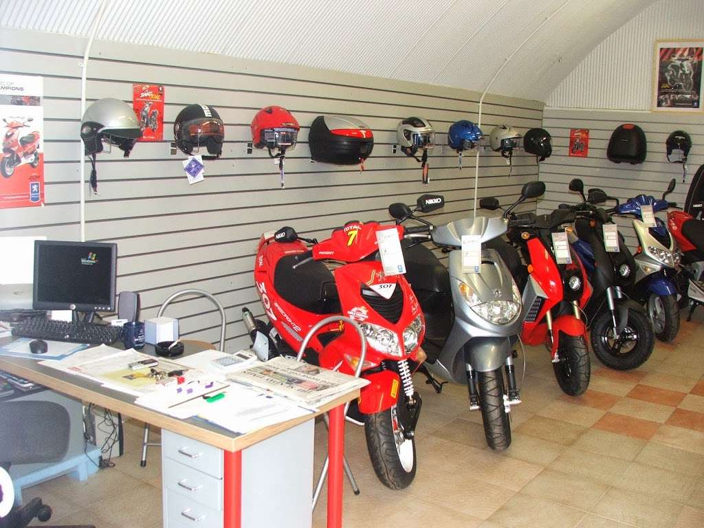 My Scooters and Motorcycles | 347 New Kings Rd, Fulham, London SW6 4RJ, UK | Phone: 020 7384 9534