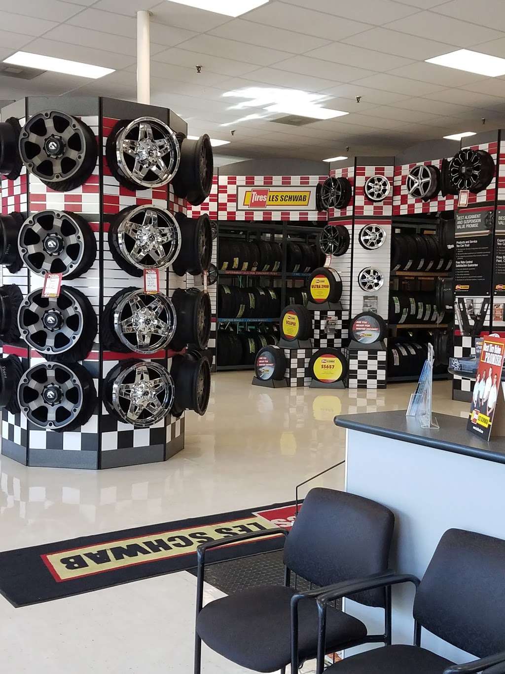 Les Schwab Tire Center | 3800 Alhambra Ave, Martinez, CA 94553 | Phone: (925) 370-6382