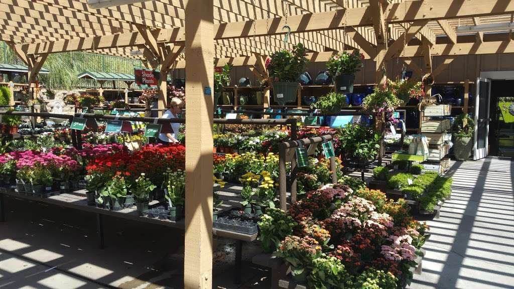 Armstrong Garden Centers | 2840 Via De La Valle, Del Mar, CA 92014, USA | Phone: (858) 755-1574