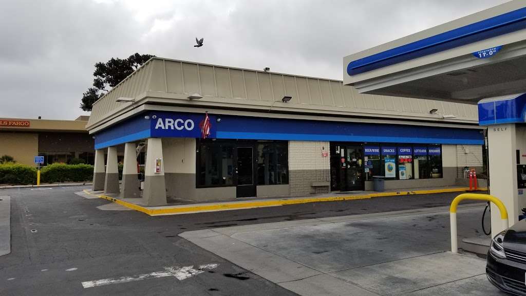 ARCO | 17520 Brookhurst St, Fountain Valley, CA 92708, USA | Phone: (714) 593-8433