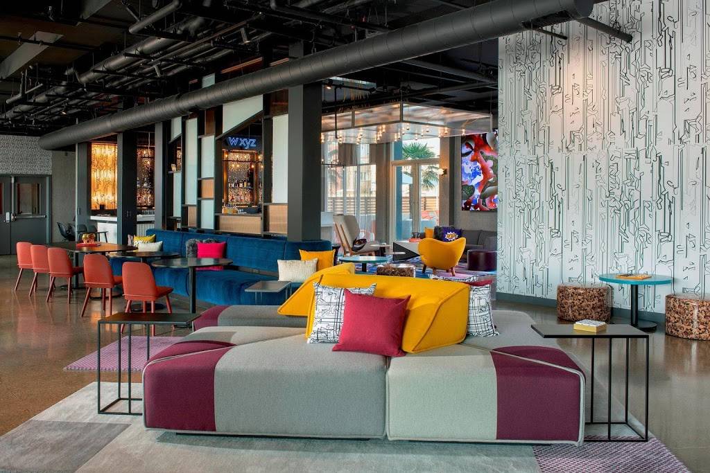 Aloft Orlando Lake Buena Vista | 7950 Palm Pkwy, Orlando, FL 32836, USA | Phone: (407) 778-7888