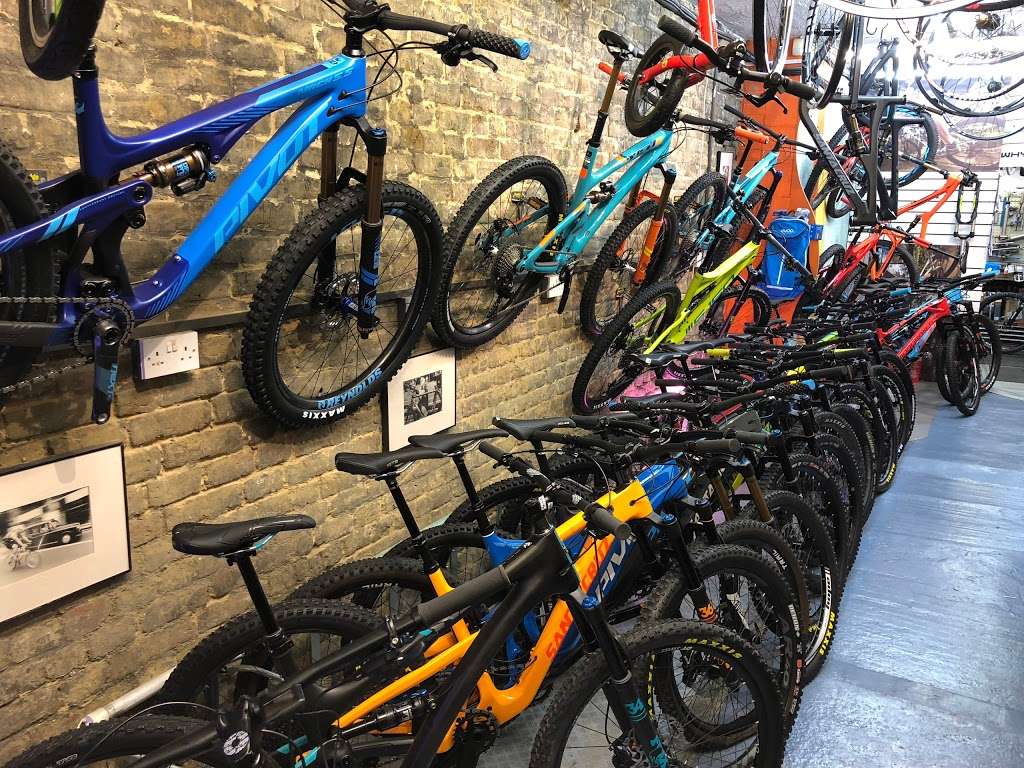 Moose Cycles | 48 High Street Colliers Wood, London SW19 2BY, UK | Phone: 020 8544 9166