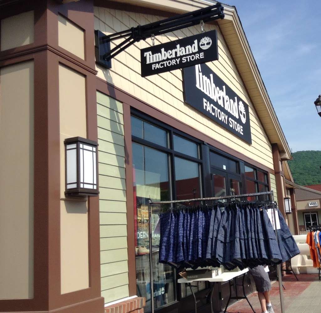 Timberland Factory Store | 680 Bluebird Ct, Central Valley, NY 10917 | Phone: (845) 928-4628