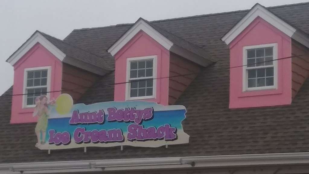 Aunt Bettys Ice Cream Shack | 2100 Asbury Ave, Ocean City, NJ 08226, USA | Phone: (609) 398-4001