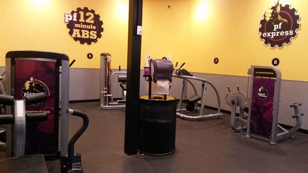 Planet Fitness | 124 Cedar Tree Square, Belton, MO 64012, USA | Phone: (816) 322-3395