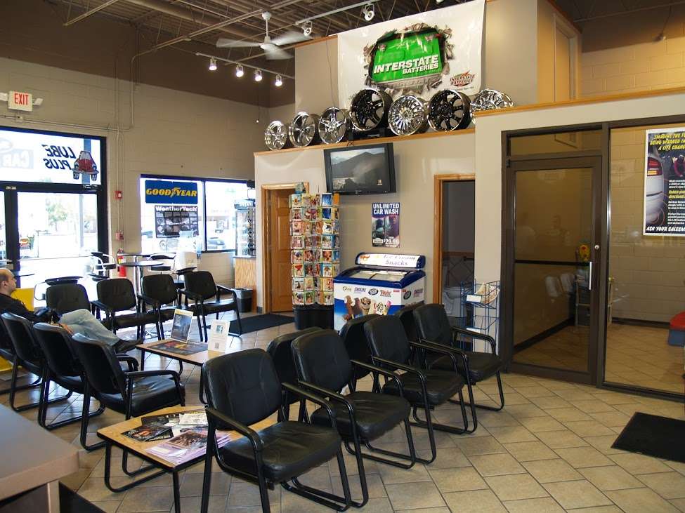 Wauconda Lube Plus | 621 W Liberty St, Wauconda, IL 60084, USA | Phone: (847) 526-8212