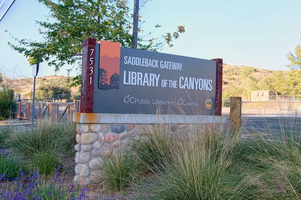 Library of the Canyons | 7531 E Santiago Canyon Rd, Silverado, CA 92676, USA | Phone: (714) 649-2216