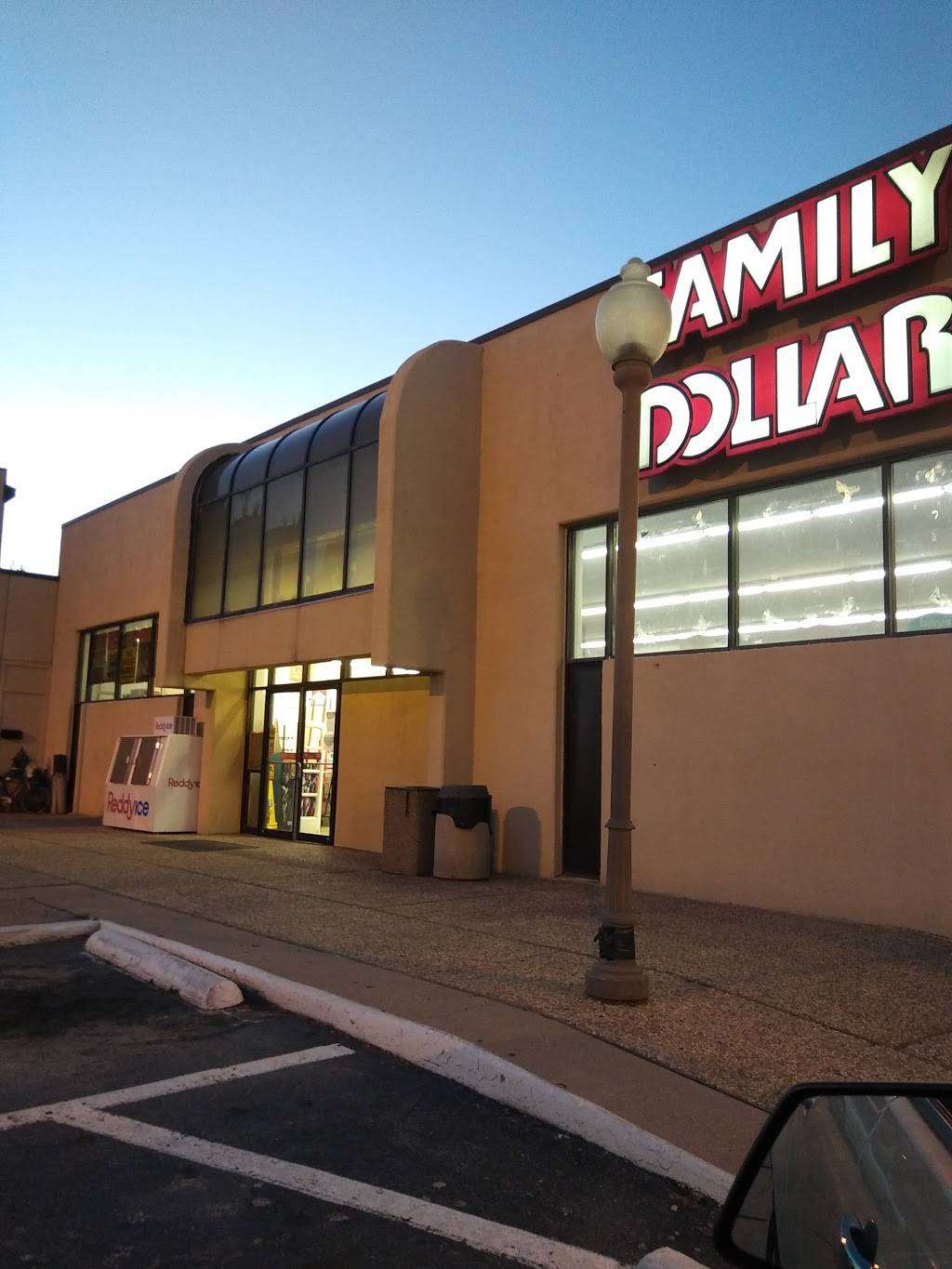 Family Dollar | 739 W Lamar Blvd, Arlington, TX 76012, USA | Phone: (817) 795-3440