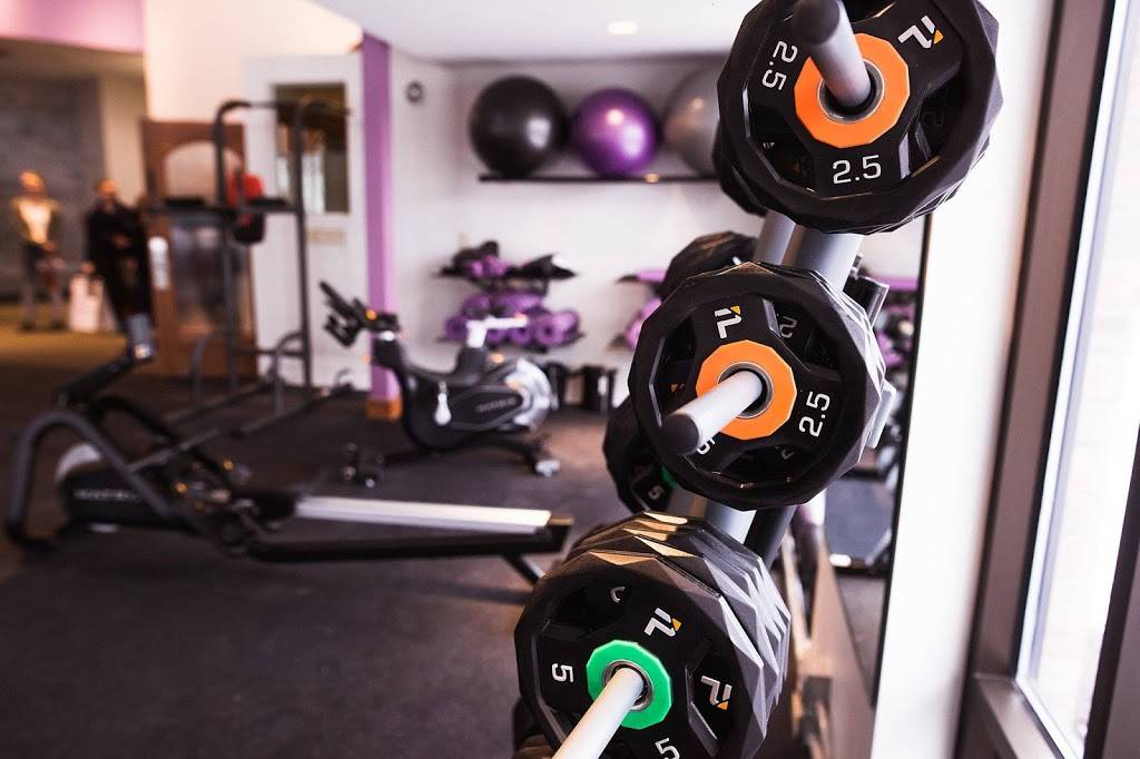 Lioness Fitness | 5957 McKee Rd #101b, Fitchburg, WI 53719, USA | Phone: (608) 284-8574