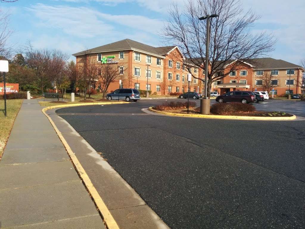 Extended Stay America - Washington D.C. - Herndon - Dulles | 1021 Elden St, Herndon, VA 20170, USA | Phone: (703) 481-5363