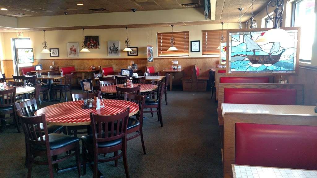 Aurelios Pizza | 1900 N Main St, Crown Point, IN 46307, USA | Phone: (219) 662-9900