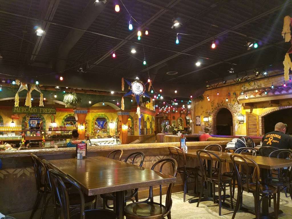 El Fuego Mexican Restaurante and Banquet Hall | 909 W Layton Ave, Milwaukee, WI 53221, USA | Phone: (414) 455-3534