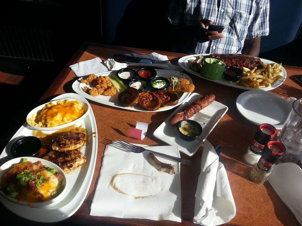 TGI Fridays | 301 Rocky Run Pkwy, Wilmington, DE 19803 | Phone: (302) 479-7170