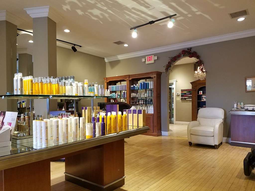 Vichy Salon & Spa | 17 Grand Ave, Fox Lake, IL 60020, USA | Phone: (847) 587-2007