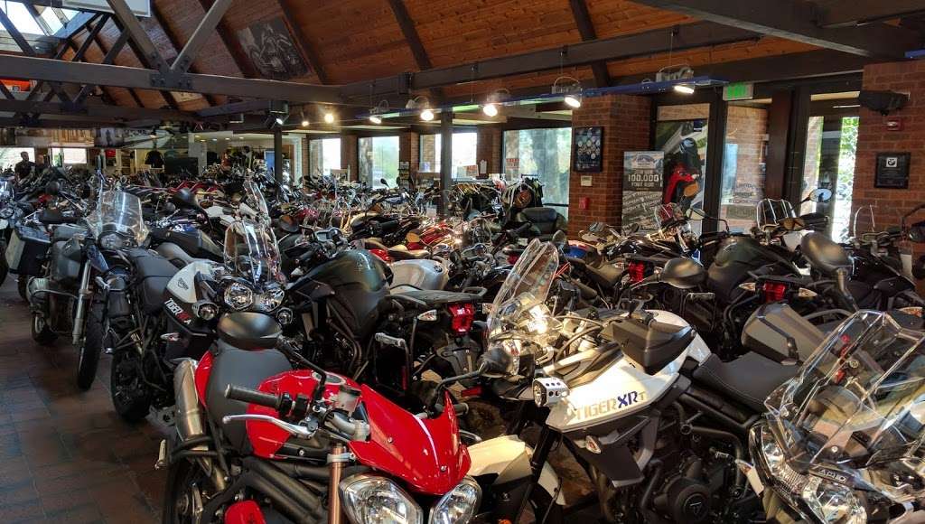 Foothills BMW/Triumph Motorcycles | 1435 Wadsworth Blvd, Lakewood, CO 80214, USA | Phone: (303) 202-1400