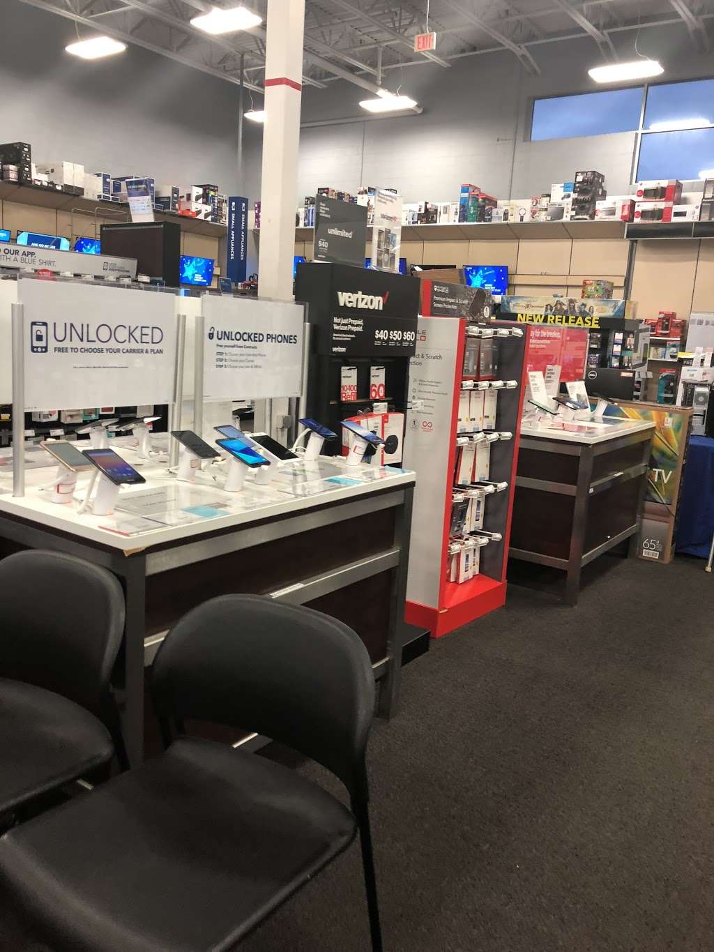 Best Buy | 2074 Sycamore Rd, DeKalb, IL 60115, USA | Phone: (815) 758-0490