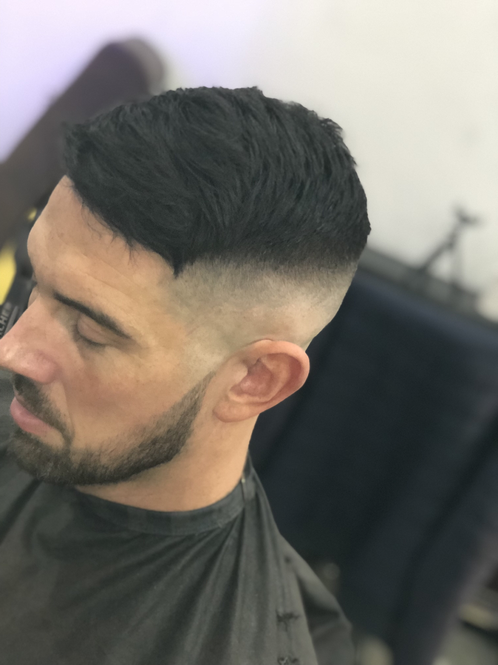 Mr. Snips Gentleman’s Barbers | 30 Corringham Rd, Stanford-le-Hope SS17 0AH, UK | Phone: 01375 401310